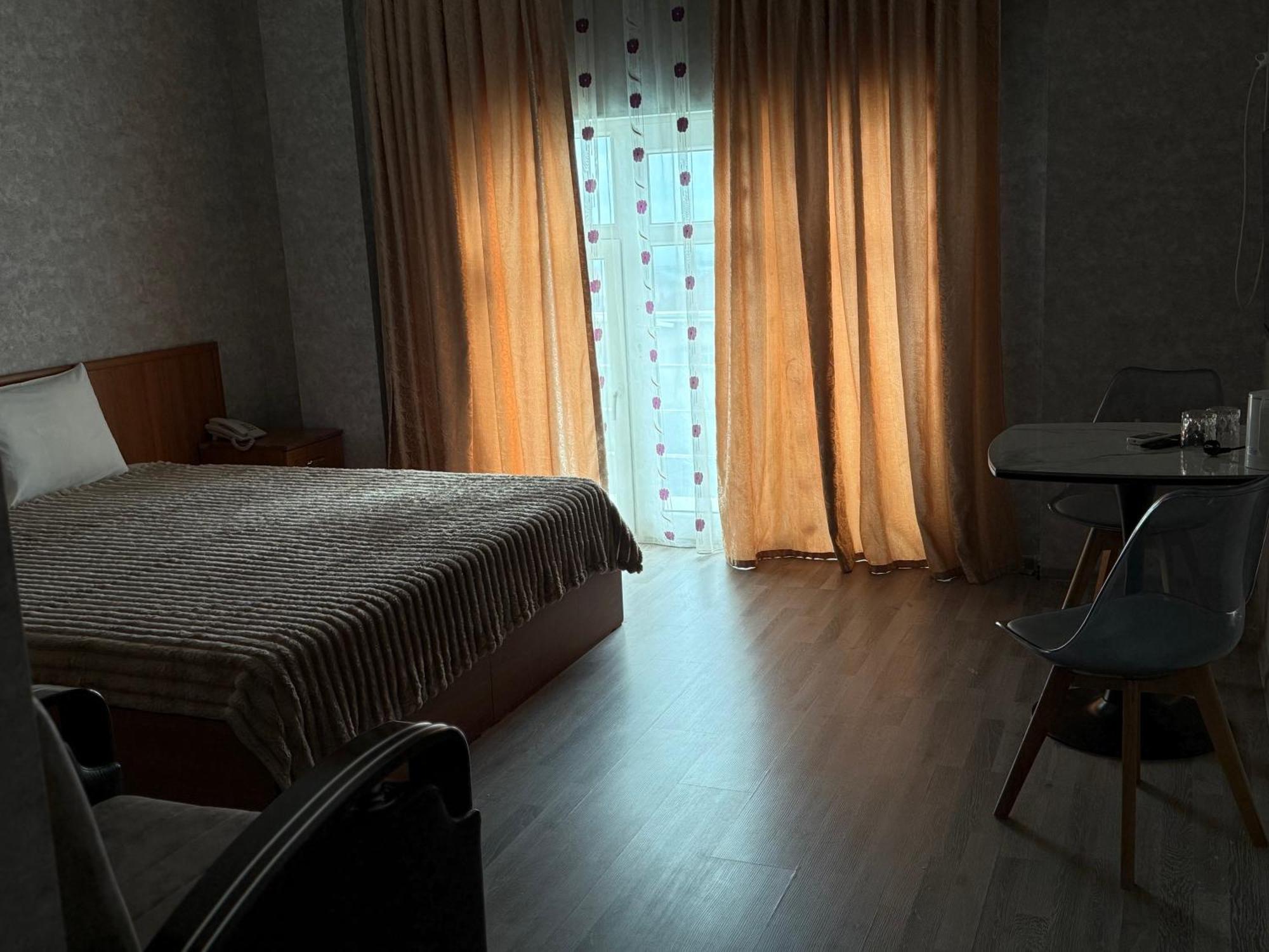 Aef Hotel 4*