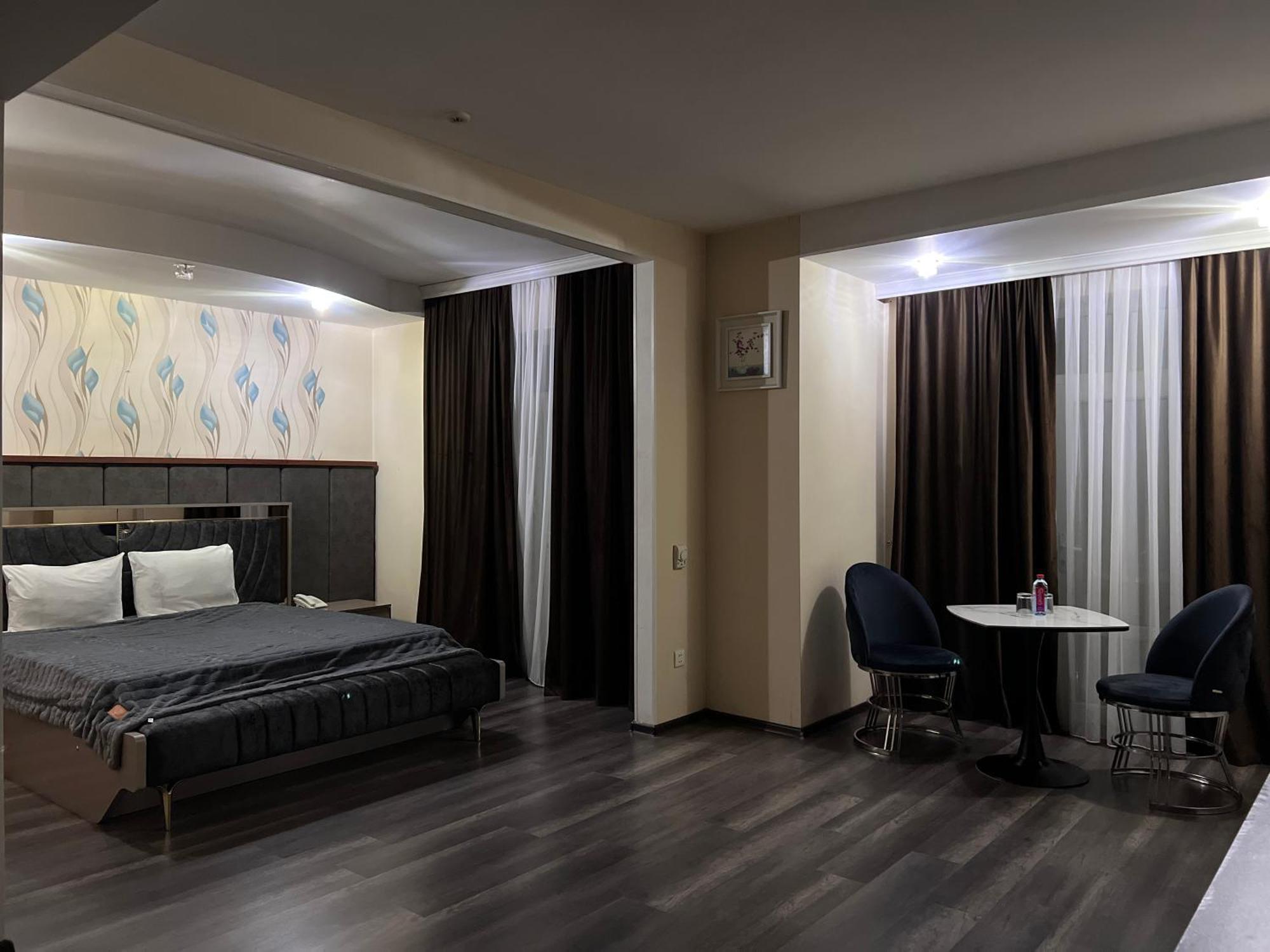 Aef 4* Baku